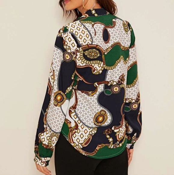 SHEIN Geo & Chain Print Button-Front Top - Picture 2 of 9